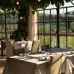 Spinerola Restaurant E Arborea מלון מונקלבו