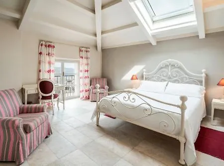 Hotel Spinerola In Cascina&restaurant Uvaspina Moncalvo