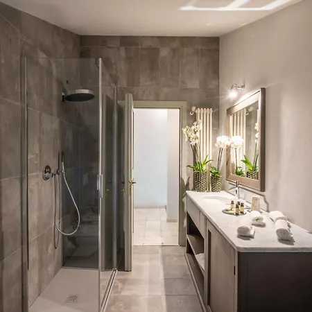 מלון Spinerola Restaurant E Arborea 3*