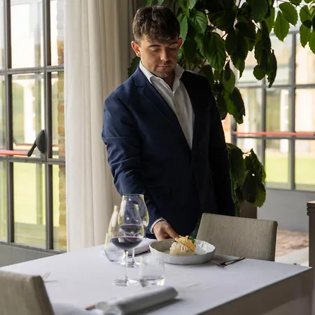 Spinerola Restaurant E Arborea Otel Moncalvo