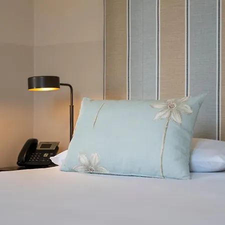 Spinerola Restaurant E Arborea 3* מונקלבו