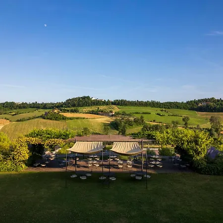 Spinerola In Cascina&restaurant Uvaspina 3* Moncalvo