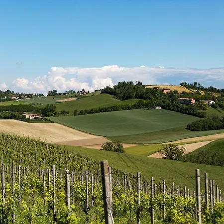 Hotel Spinerola In Cascina&restaurant Uvaspina Moncalvo
